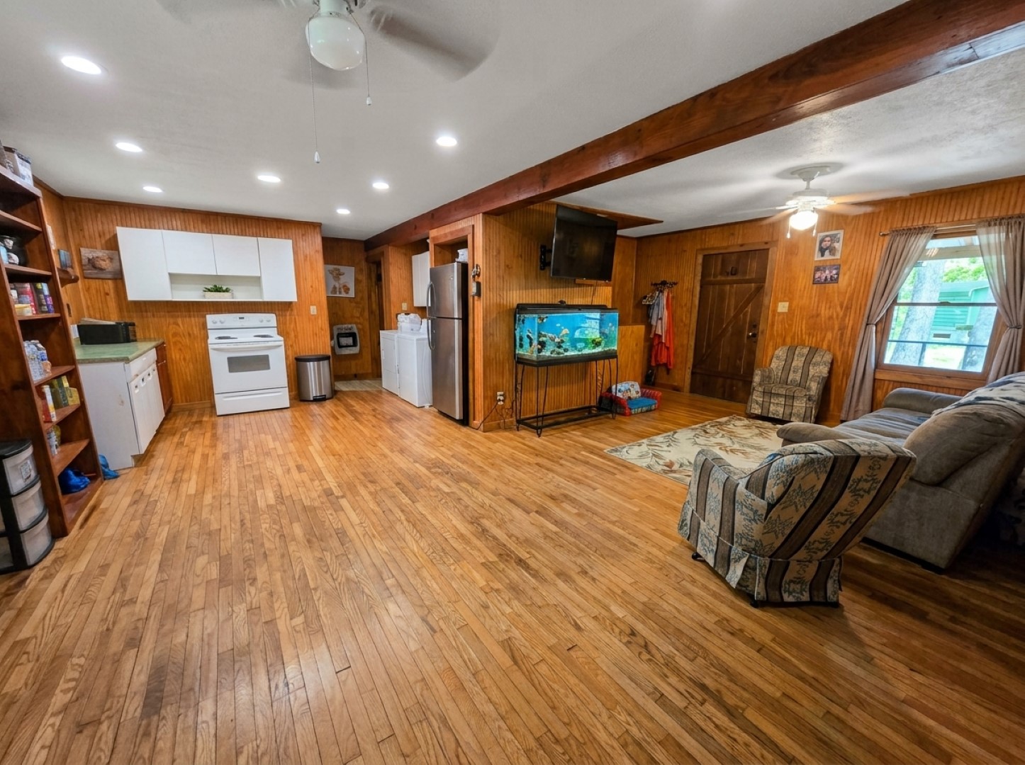 301 Joe Barnett Rd property photo 3